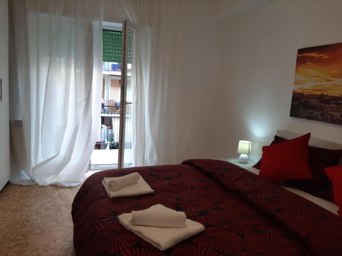 Centro Monti Tiburtini B&B Roma Eksteriør bilde